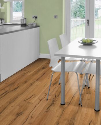 Parketti Tammi Classic, 1 sauva, käsi kaavittu, öljytty