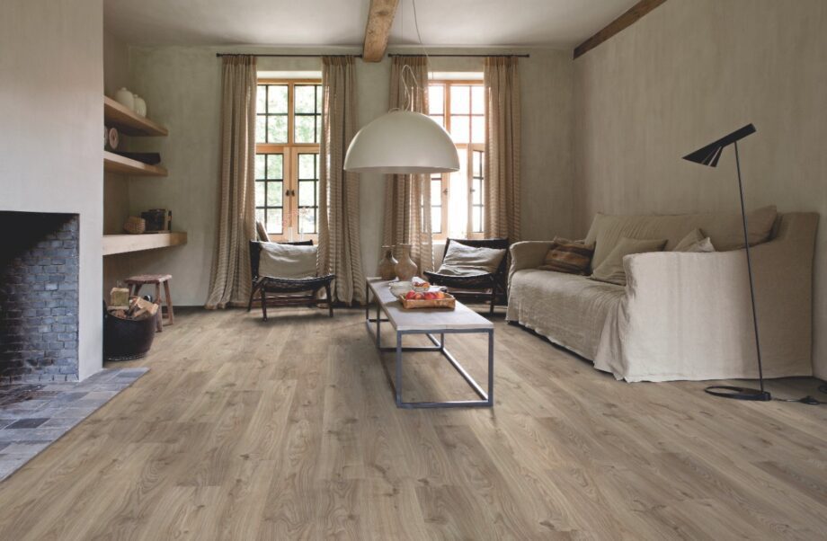 Vinyylilattia LVT QUICK STEP, Balance Click Plus, Cottage oak brown grey, viistetty