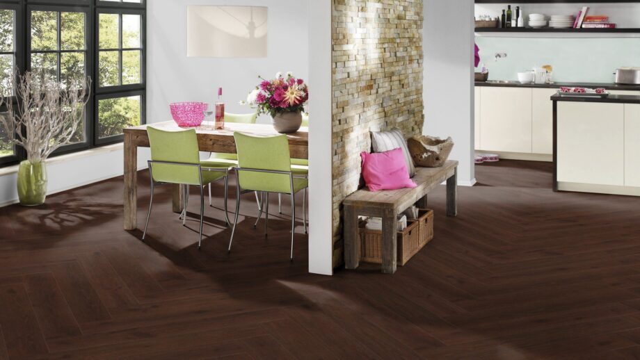 Parketti Tammi, ter Hürne, kalanruoto, Oak red brown, harjattu, viistetty, erityisesti matta lakka – 5