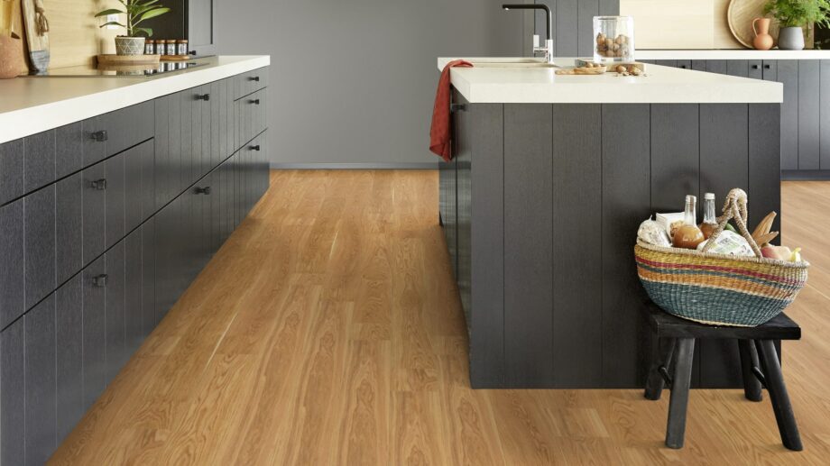Parketti Tarkett, Pure, tammi Nature Plank, 1-sauva, viistetty (2 reuna), Proteco Natura matta lakka – 9