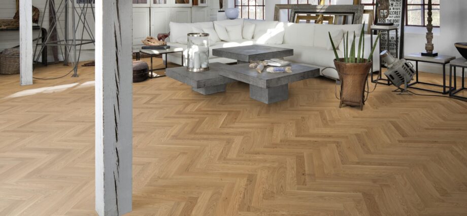 Kalanruotoparketti Tammi Rustic 45 öljyvahattu – kuva 10 Kalanruotoparketti Tammi Rustic 45 öljyvahattu – 10