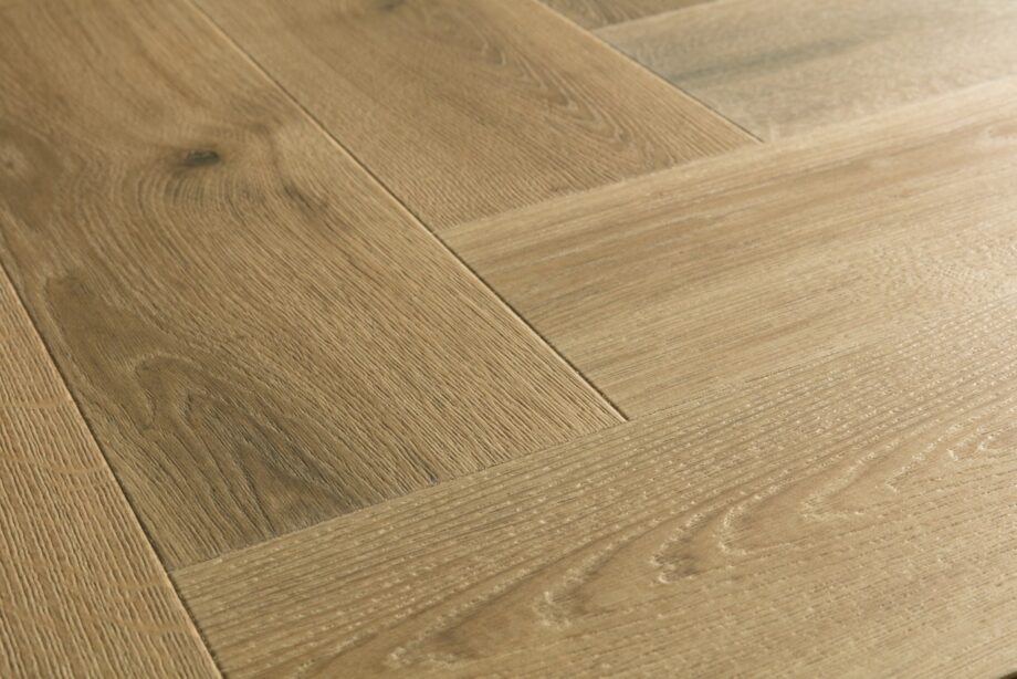 herringbone-laminate-floor-quick-step-impressive-design-charred-oak Herringbone laminate floor Quick-Step Impressive Suunnittelu Charred Oak color and design description