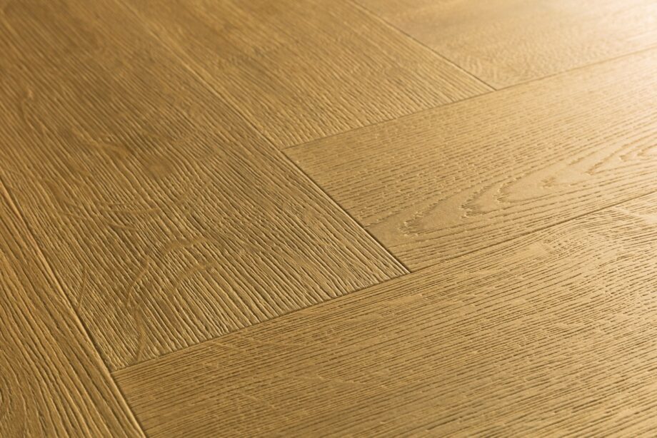laminaatti-kalanruoto-quick-step-pergo-impressive-design-cinnamon-oak Laminaatti kalanruoto Quick Step Pergo Impressive Suunnittelu Cinnamon Oak, lämmin vaaleanruskea sävy ja luonnollinen tammikuvio
