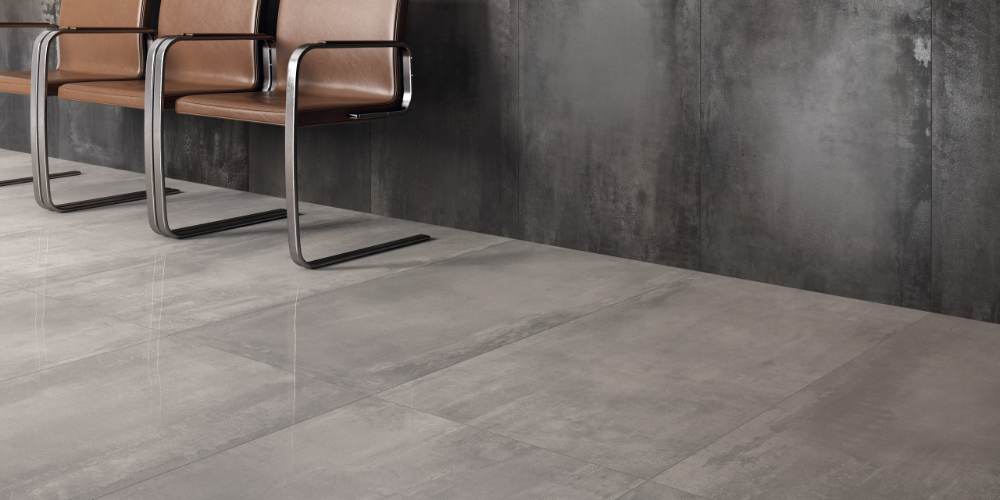 Metallikuvioinen lattialaatta ABK Interno 9 Wide Silver, 120x120 cm, 8,5 mm, matta, liukuesto R10
