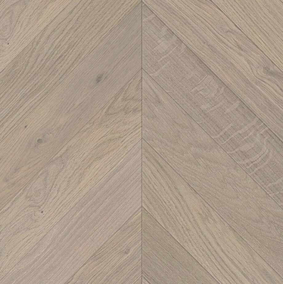 Chevron tammiparketti Esta AB Sandstone 780 mm erittäin mattalakattu Chevron tammiparketti Esta AB Sandstone 780 mm erittäin mattalakattu