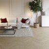 Kalanruotoparketti saarni Esta Elegant Sandstone Original 700 mm erittäin mattalakattu – lähikuva Kalanruotoparketti saarni Esta Elegant Sandstone Original 700 mm erittäin mattalakattu – 3