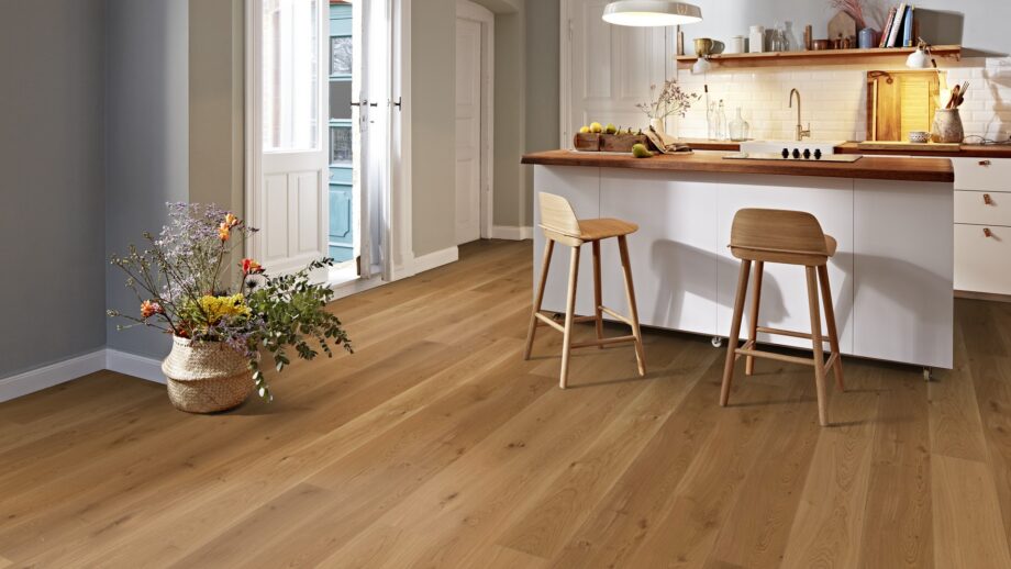 Puitparkett Bauwerk Casapark tamm 35 harjatud matt lakk 181mm Puitparkett Bauwerk Casapark tamm 35 harjatud matt lakk 181mm