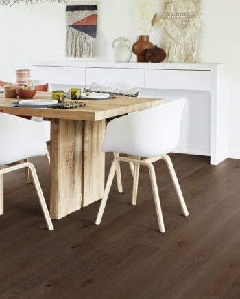 Parketti Tarkett, Shade, Tammi Italian Brown Plank, 1-sauva, harjattu, viistetty (2 reuna), Proteco Natura matta lakka