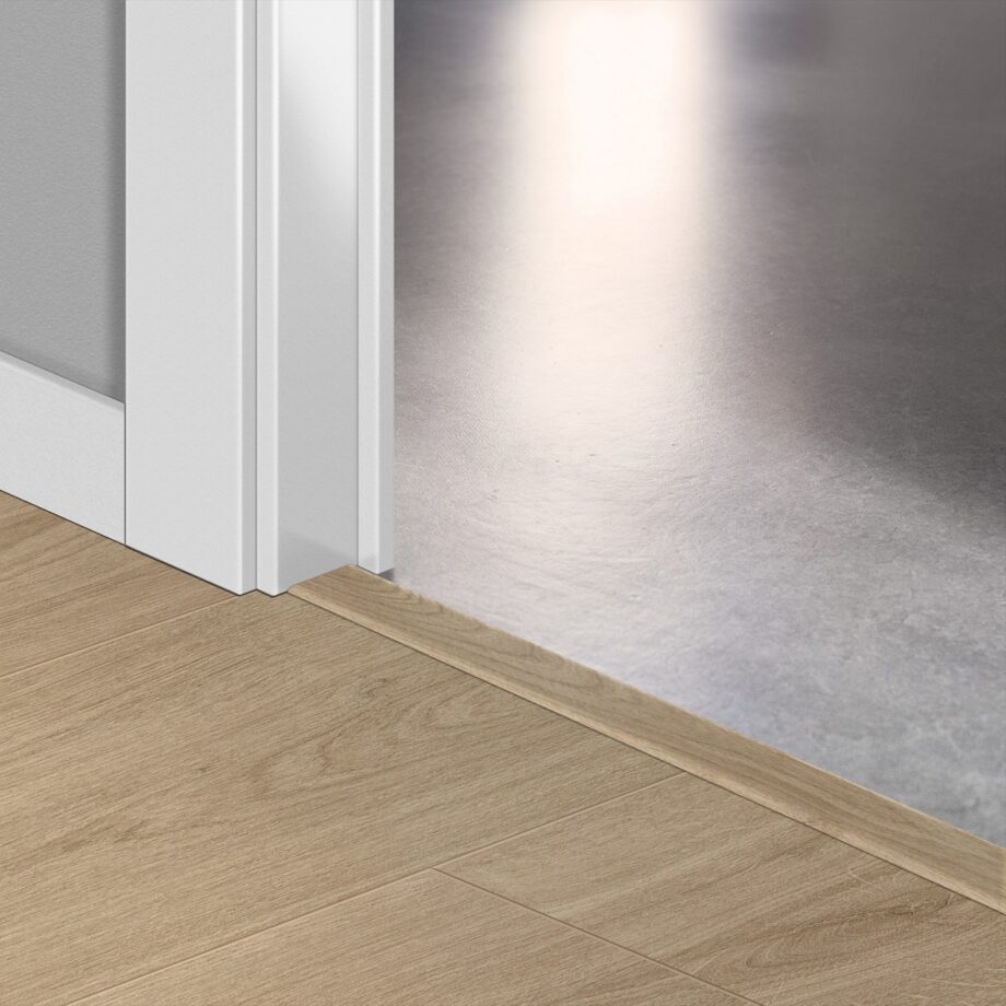 Incizo 5in1 -siirtymälista Quick-Step Valley Oak Light Brown laminaatille, 13x48x2150 mm