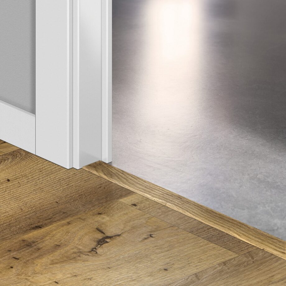 Incizo 5in1 -siirtymälista Quick-Step Vintage Chestnut Natural LVT-vinyylilattialle (Alpha), 8x45x2000 mm