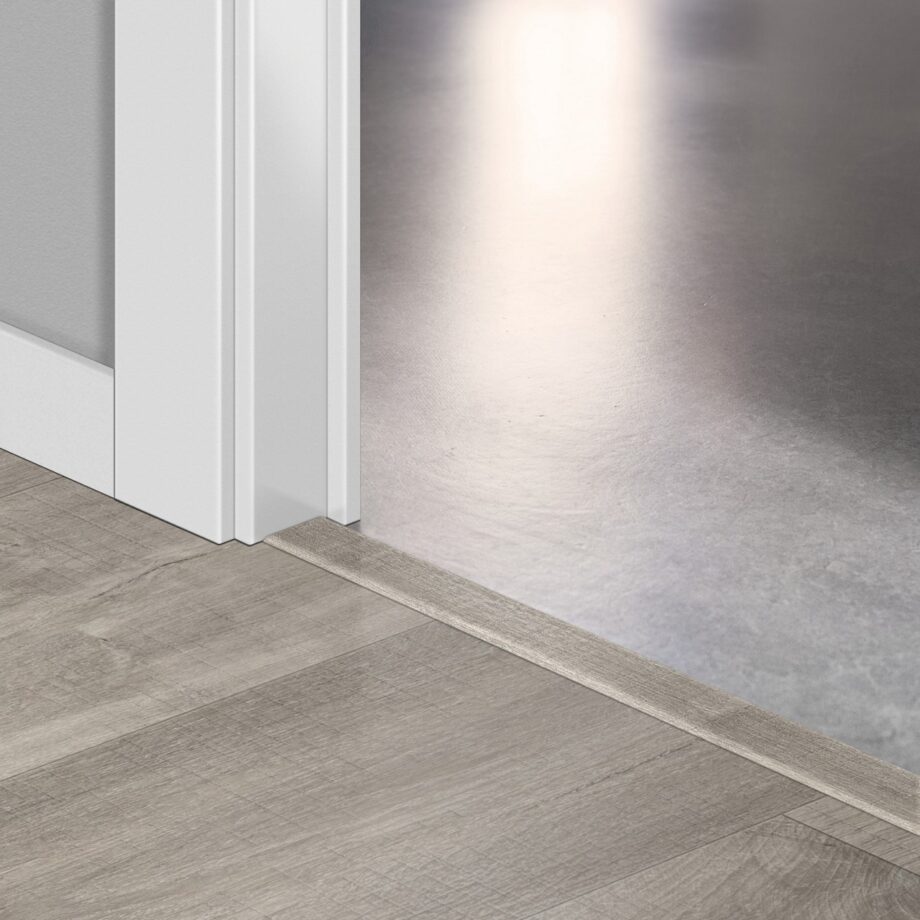 Incizo 5in1 -siirtymälista Quick-Step Canyon Oak Grey With Saw Cuts LVT-vinyylilattialle (Alpha), 8x45x2000 mm