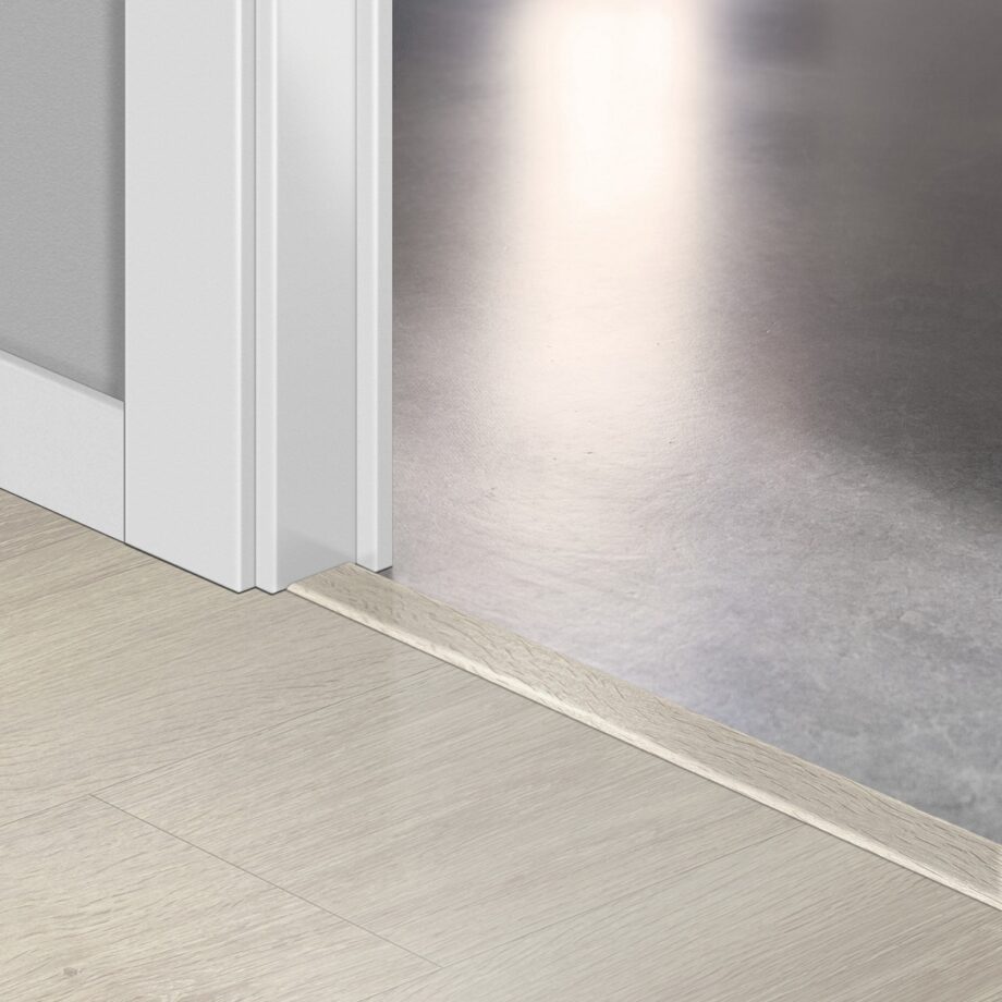 Incizo 5in1 -siirtymälista Quick-Step Sea Breeze Oak Light LVT-vinyylilattialle (Alpha), 8x45x2000 mm