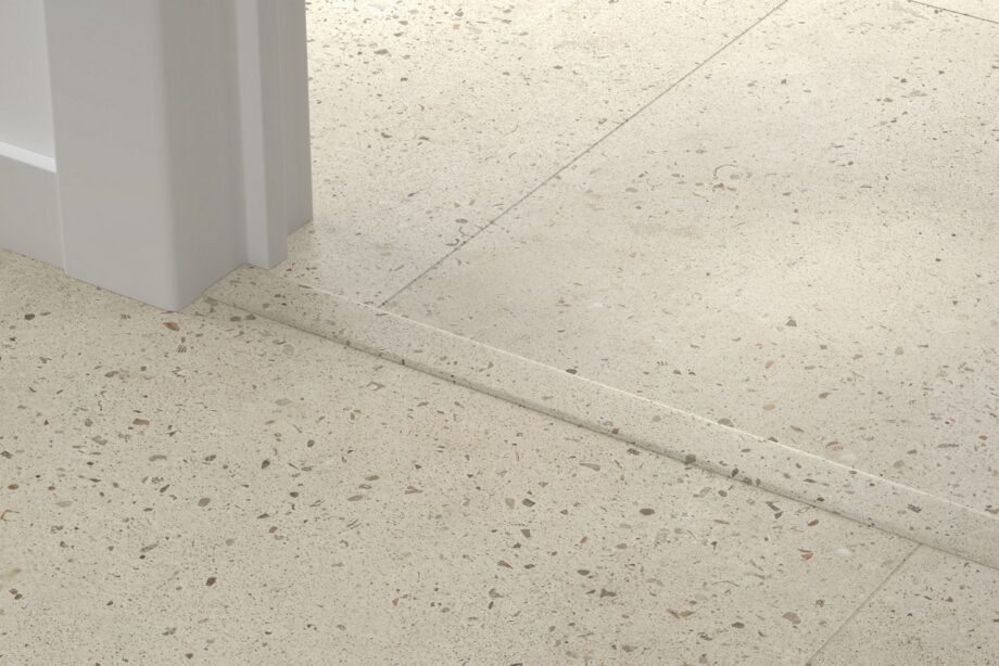 Incizo 5in1 -siirtymälista Quick-Step Oyster Concrete LVT-vinyylilattialle (Alpha), 8x45x2000 mm