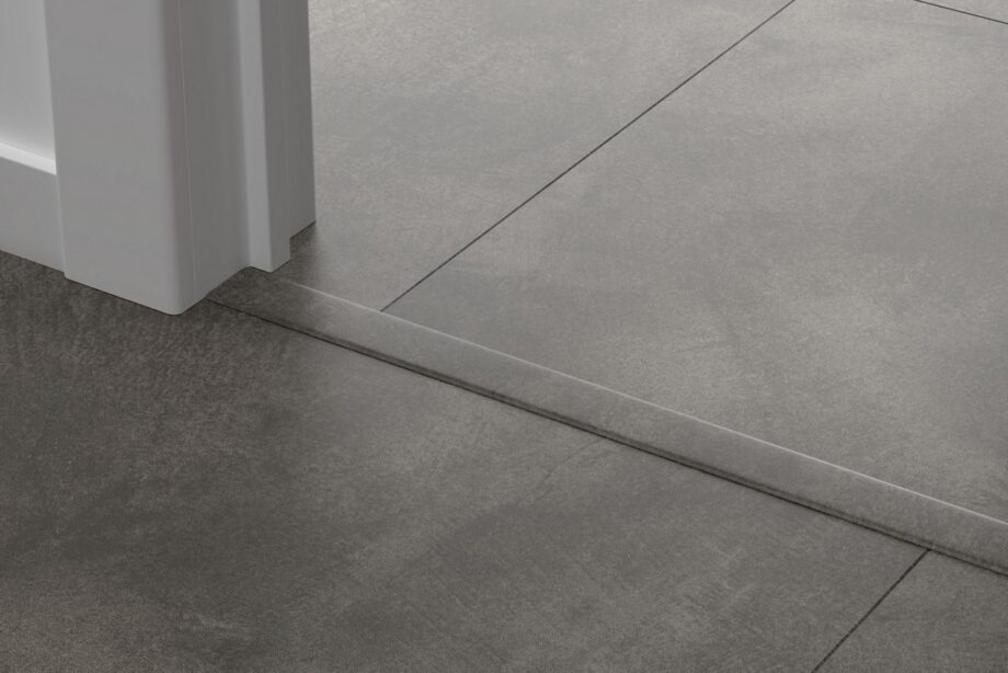 Incizo 5in1 -siirtymälista Quick-Step Soft Graphite LVT-vinyylilattialle (Alpha), 8x45x2000 mm