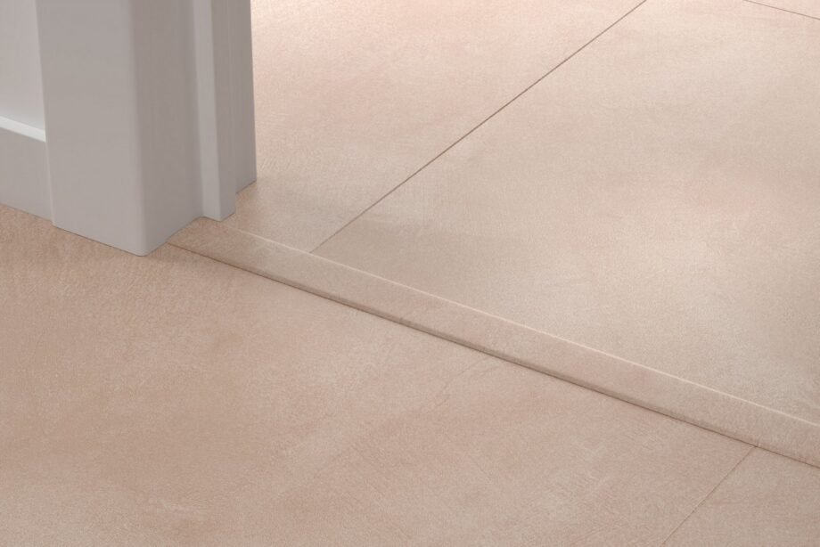 qsvincp40333-1 Incizo 5in1 -siirtymälista Quick-Step Soft Blush LVT-vinyylilattialle (Alpha), 8x45x2000 mm