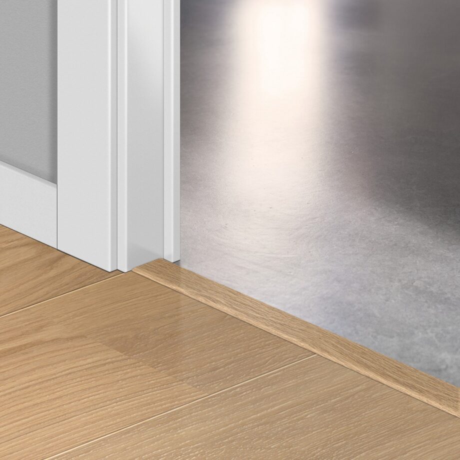 Incizo 5in1 -siirtymälista Quick-Step Desert Oak Extra Matt parketille, puuviilu, 17x54x2150 mm