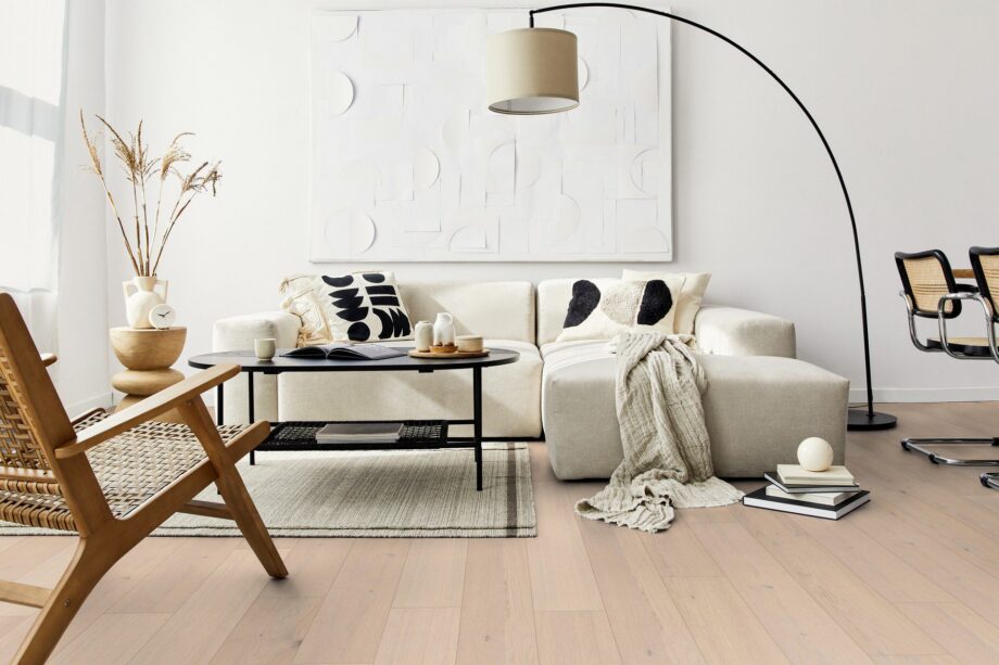 Kovapuulattia Parky Pro Silk Oak Rustic Light, tammi, 1-sauvainen, harjattu, 7,2 mm – kuva 2 Kovapuulattia Parky Pro Silk Oak Rustic Light, tammi, 1-sauvainen, harjattu, 7,2 mm – 2