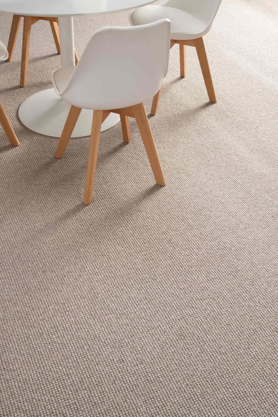 Villainen kokolattiamatto Creatuft Wellington 245 Dark grey – kuva 3 Villainen kokolattiamatto Creatuft Wellington 200 Greybrown – 3