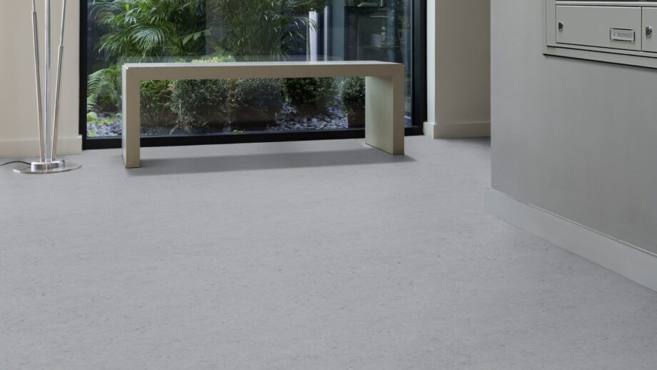 1696_11106_linoleumi-gerflor-marmorette-0055-ash-grey