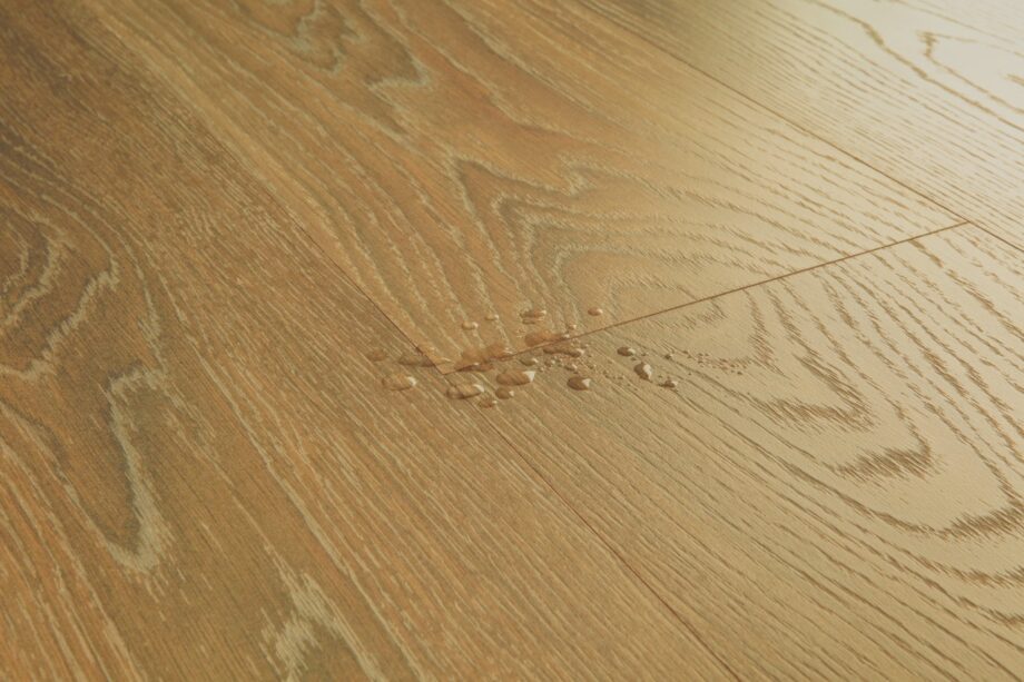 laminaatti-quick-step-classic-toasted-oak