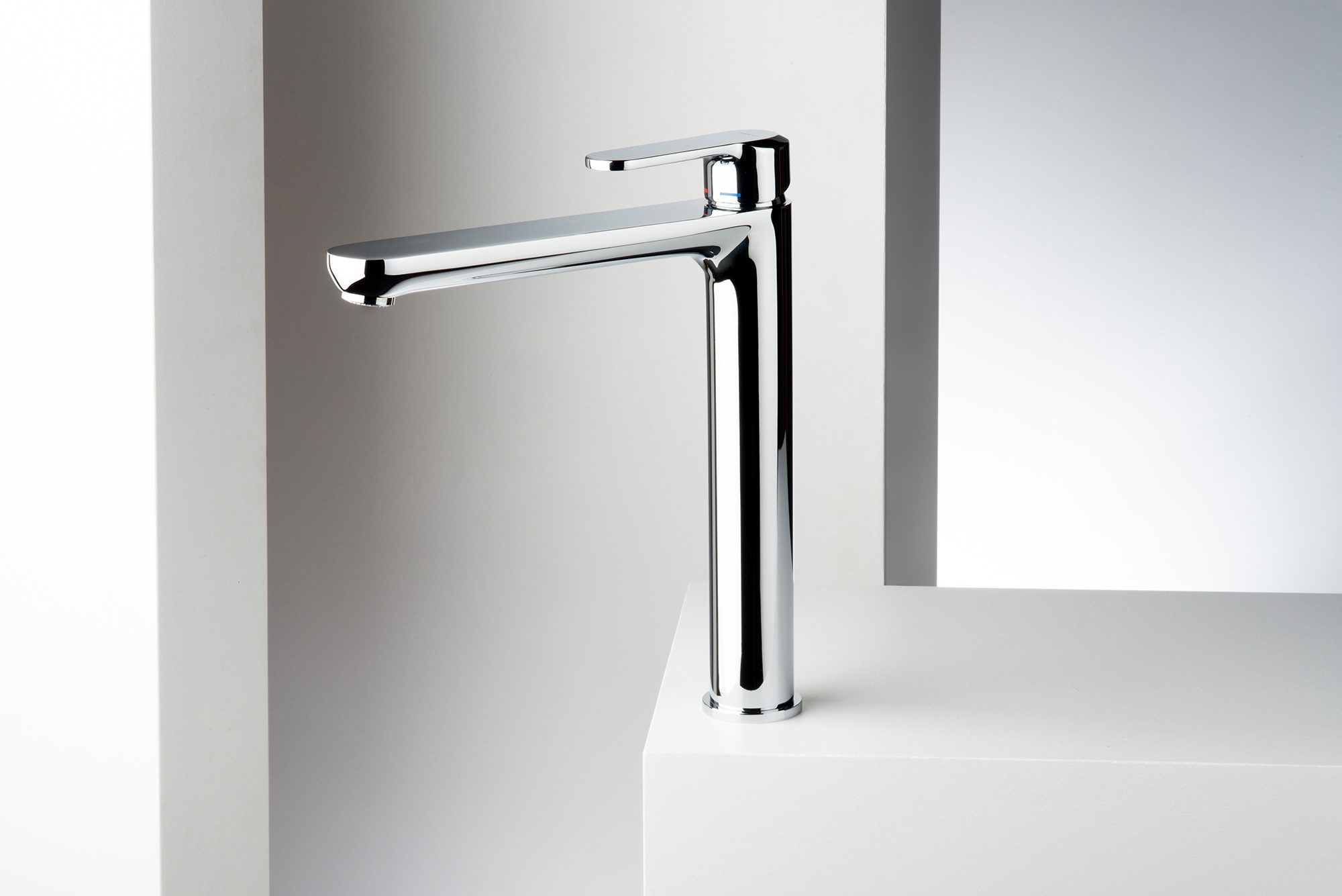 Korkea pesuallashana Emmevi Nefer 77003BIG, click-clack – 2
