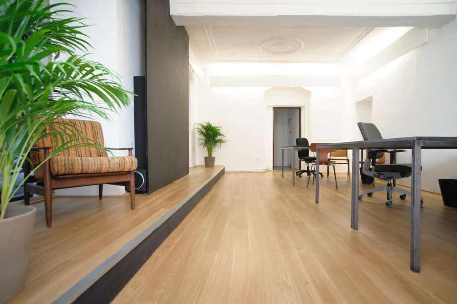 Lankkulattia Bauwerk Cleverpark 1250 Silente tammi natur 14 mattalakattu hiottu – sisustus Lankkulattia Bauwerk Cleverpark 1250 Silente tammi natur 14 mattalakattu hiottu – 2