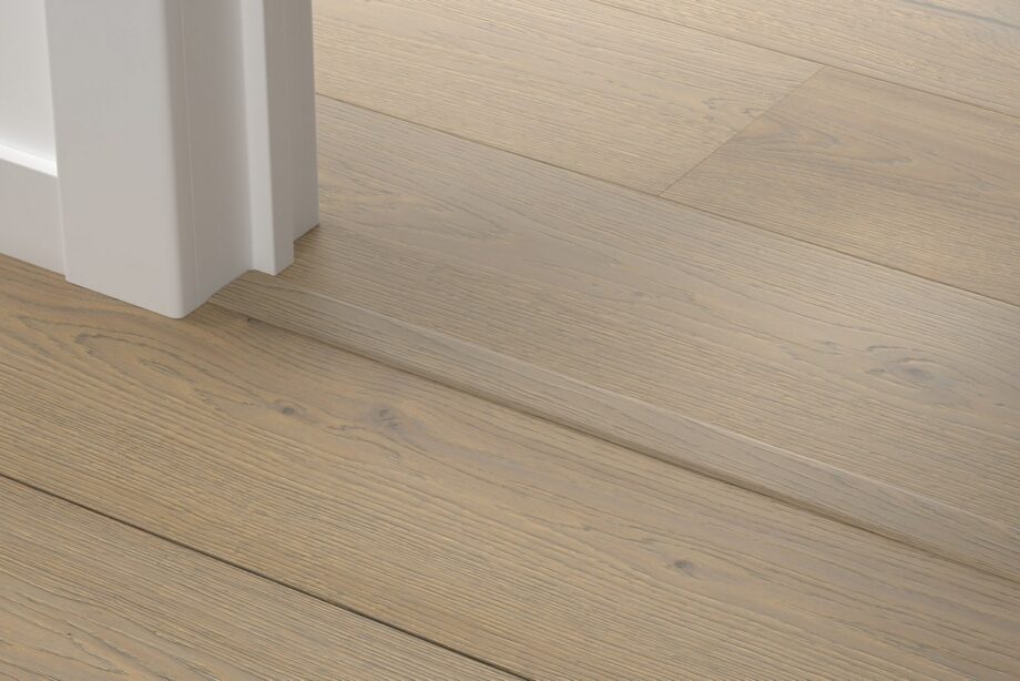 Incizo 5in1 -siirtymälista Quick-Step Carbis Oak Extra Matt parketille, puuviilu, 17x54x2150 mm